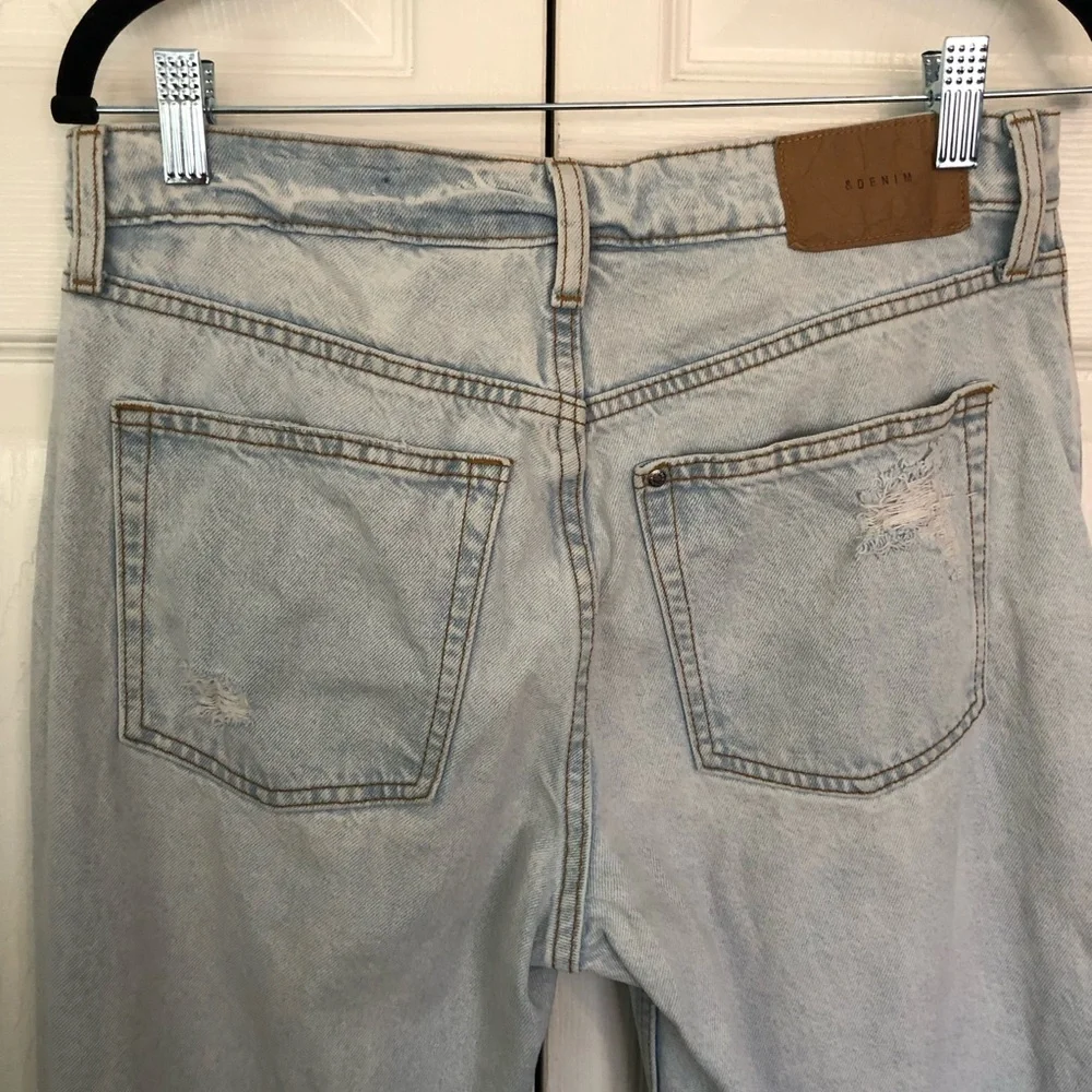 &Denim Light Wash Button Fly High Rise Distressed Crop Jeans Size 6
